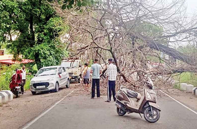 ऊना में बरसात ने कहर बरपाया, 2.51 करोड़ का नुकसान